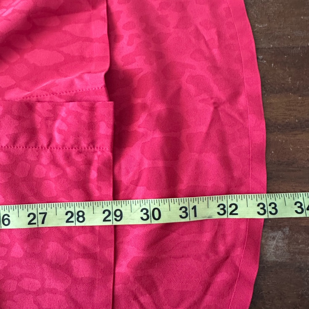 Athleta Urbanite Red Patterned Button Down Tunic … - image 5